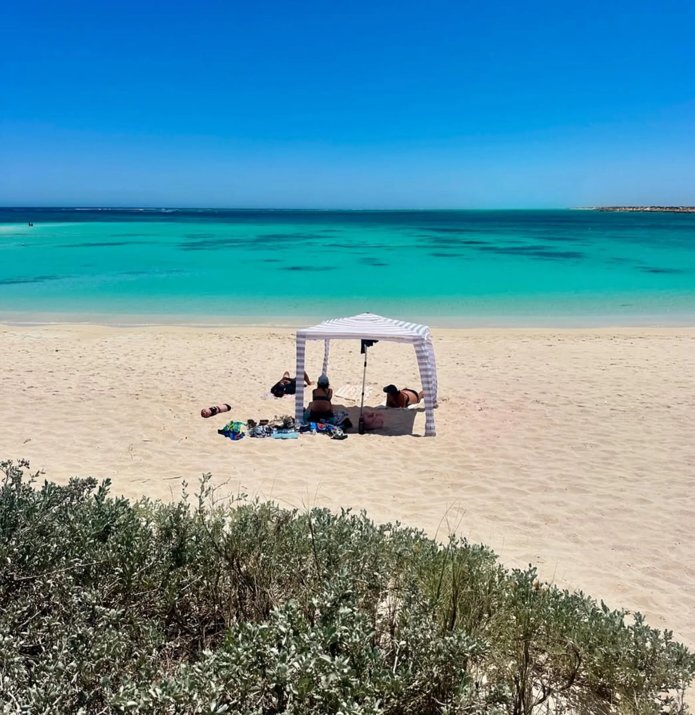 beach shelters, Turquoise Bay